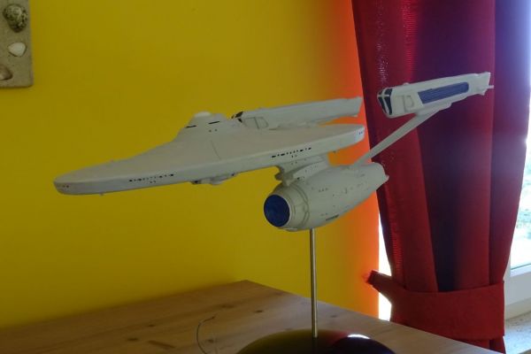 ncc-1701-enterprise-refit-160C5AD0CE-0525-32E5-B78F-721070CEAE20.jpg