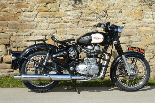 royal-enfield-bullet-c5-im-wandel-020E5C53E18-49A0-63A3-6F6E-2E750ED245B9.jpg
