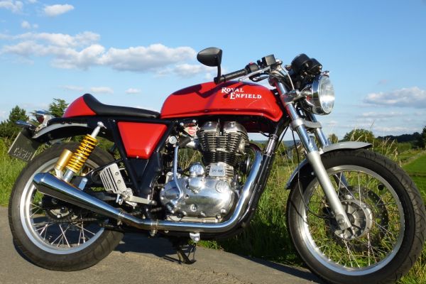 royal-enfield-continental-gt-im-wandel-002ACAF22B2-59B7-EDF9-2C14-11953805D4F2.jpg